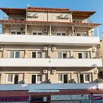 Ammos Seaside Luxury מלון