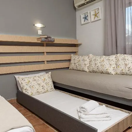 Ammos Seaside Luxury