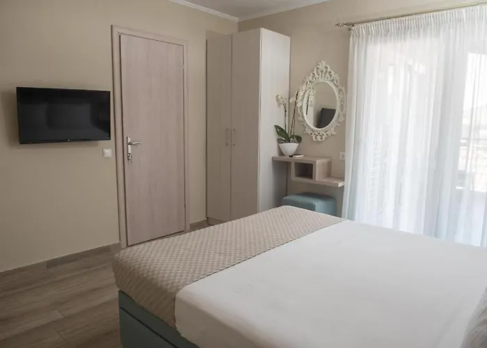 Ammos Seaside Luxury 4*