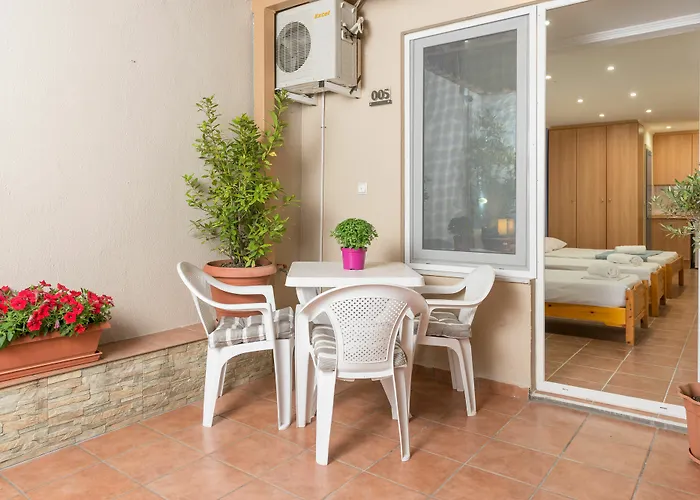 Ammos Seaside Luxury