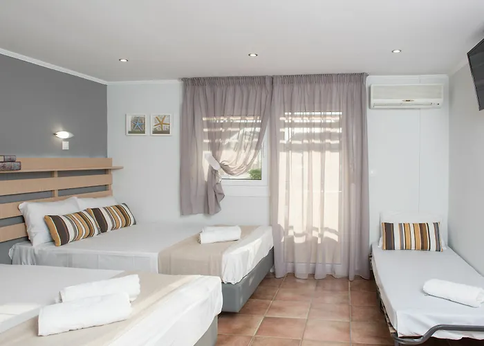 Ammos Seaside Luxury فندق 4*