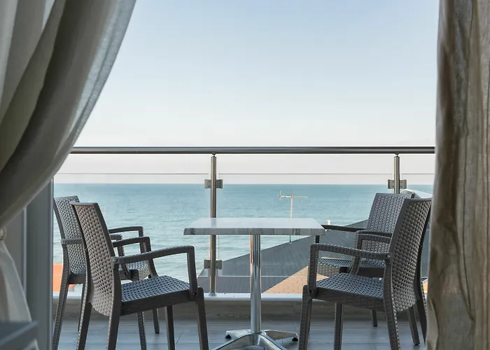 Ammos Seaside Luxury