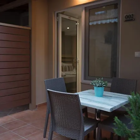 Ammos Seaside Luxury Hotel