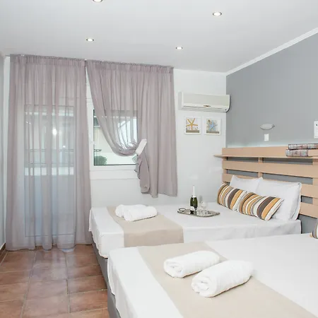 Ammos Seaside Luxury Хотел